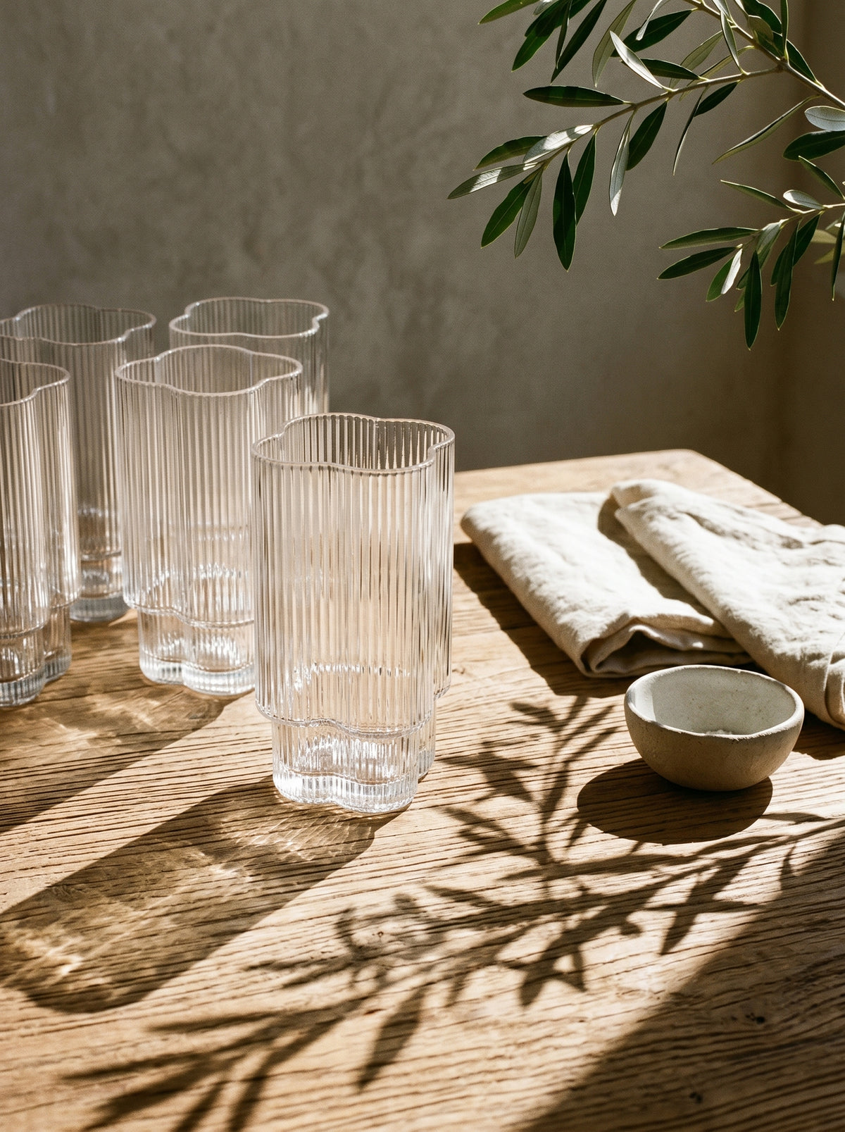 Lot de 6 grands verres Trèfle, ambiance art de la table – Maison Azuria