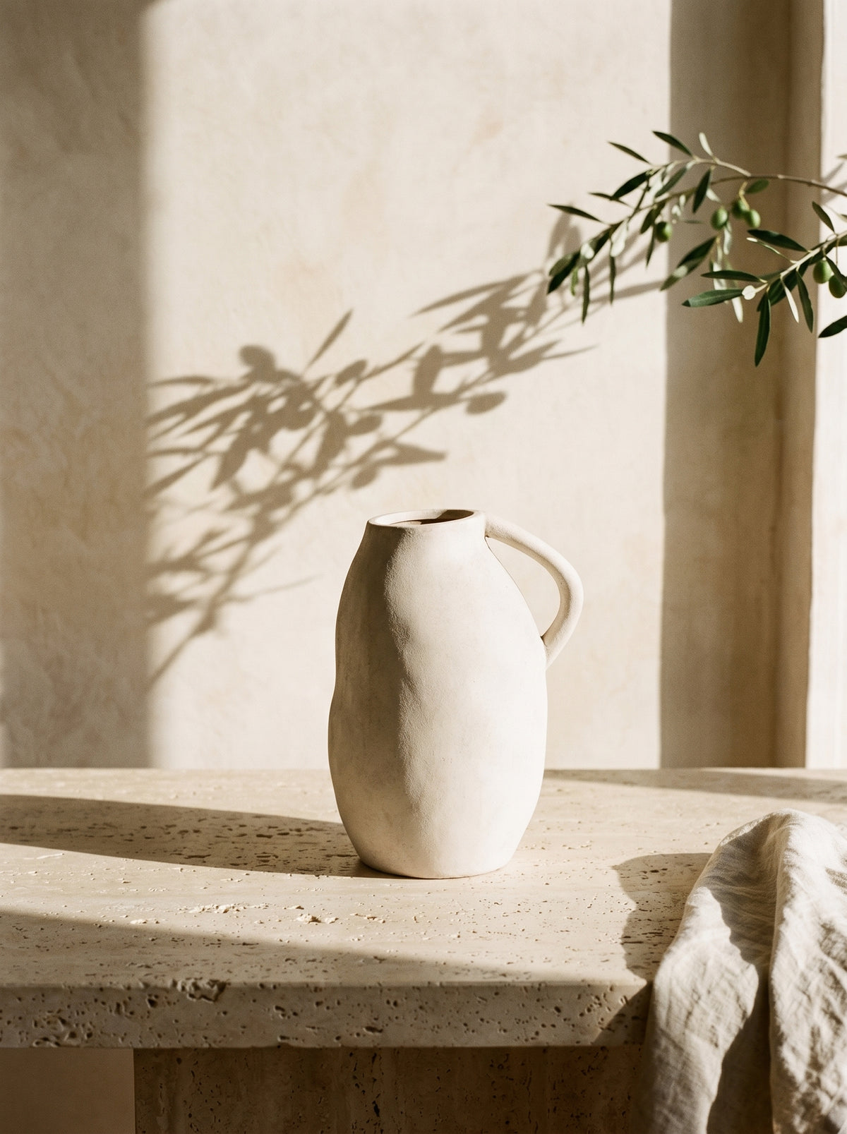 Vase Antique, ambiance art de la table – Maison Azuria