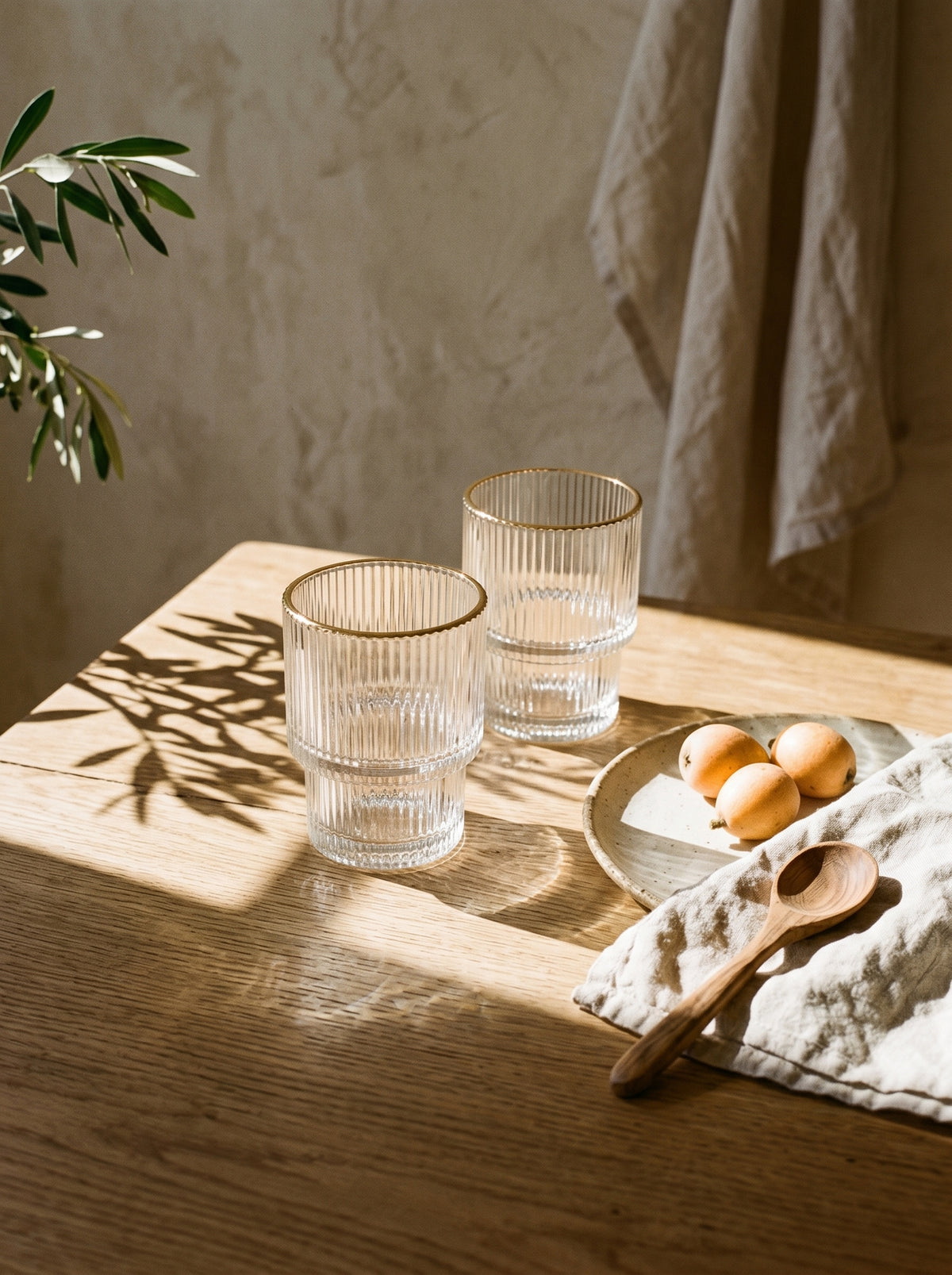 Lot de 6 petit Verres Lines, Liseré Doré, ambiance art de la table – Maison Azuria